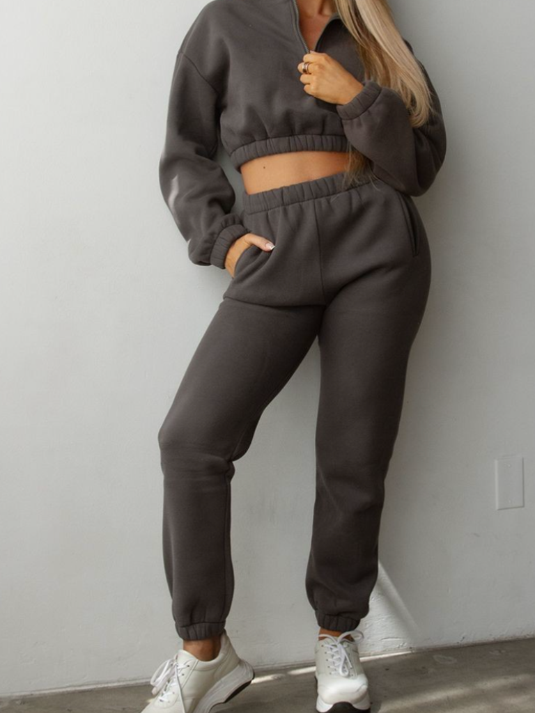 LOVE BUG JOGGERS // CHARCOAL