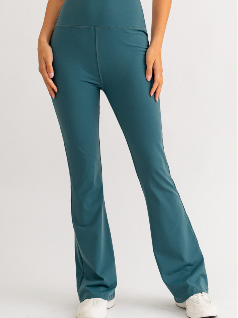 Coffee Run Yoga Pants // GREEN