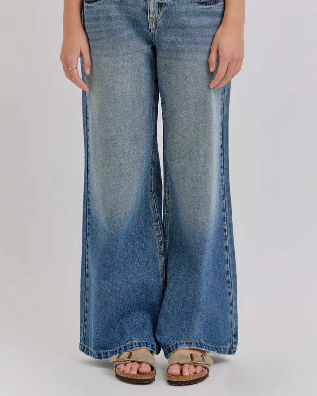 Baggy Low Rise Jeans