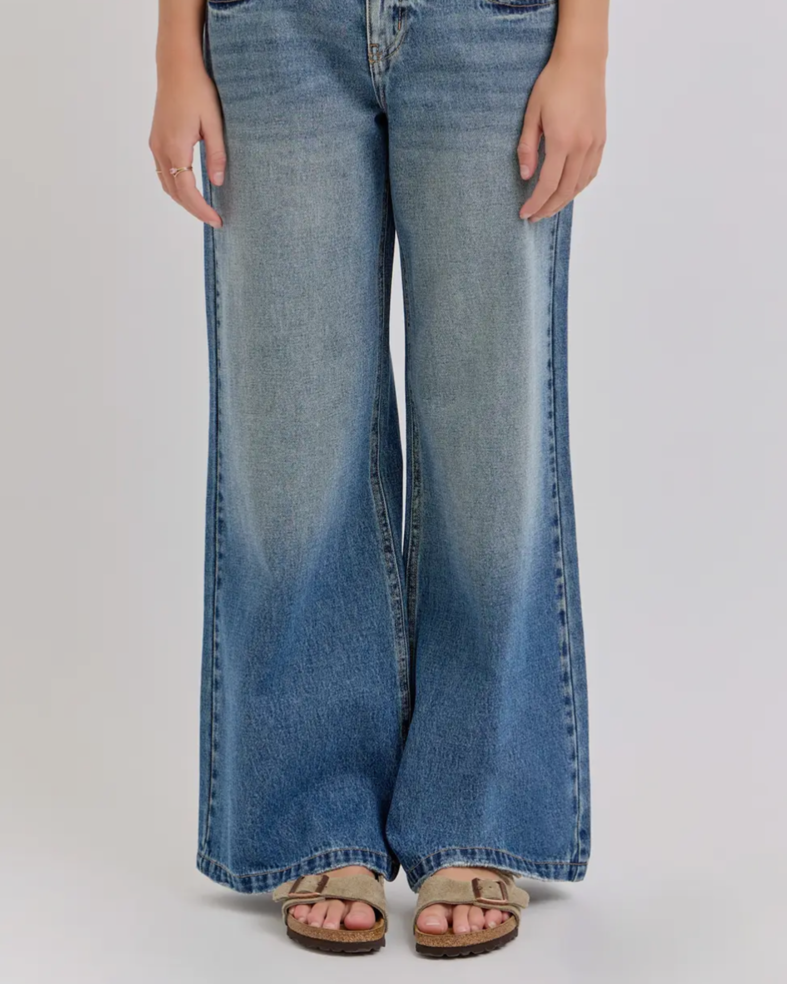 Baggy Low Rise Jeans